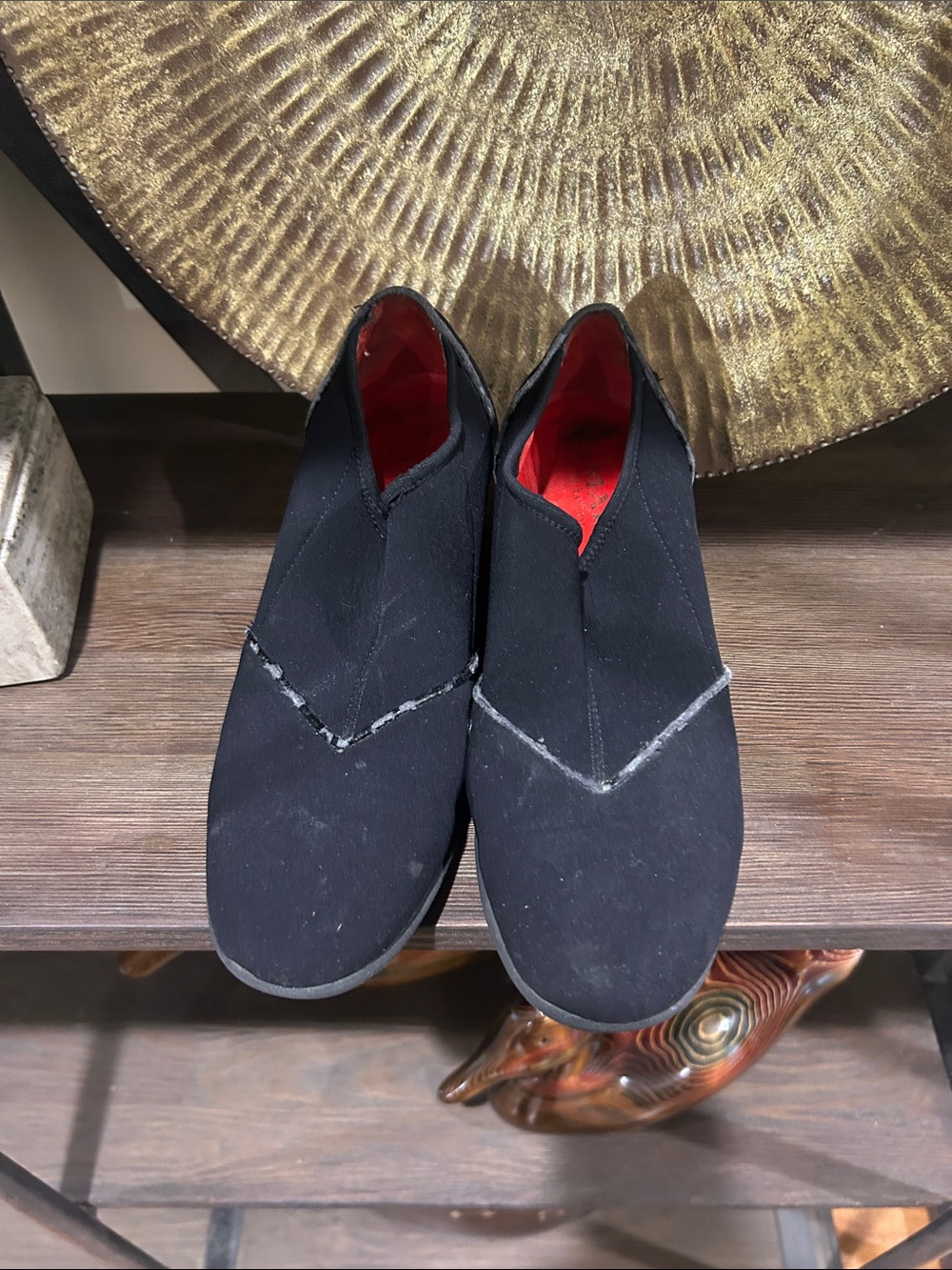 Amalfi vintage / Womens Black Slip-On Casual Shoes - Red Lining size 8 m